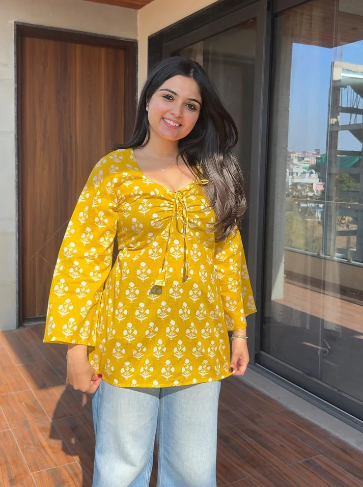 Keya Yellow Sweetheart-Neck Corset Back Kurti